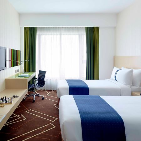 Holiday Inn Express Hong Kong Kowloon East, An Ihg Hotel Номер фото