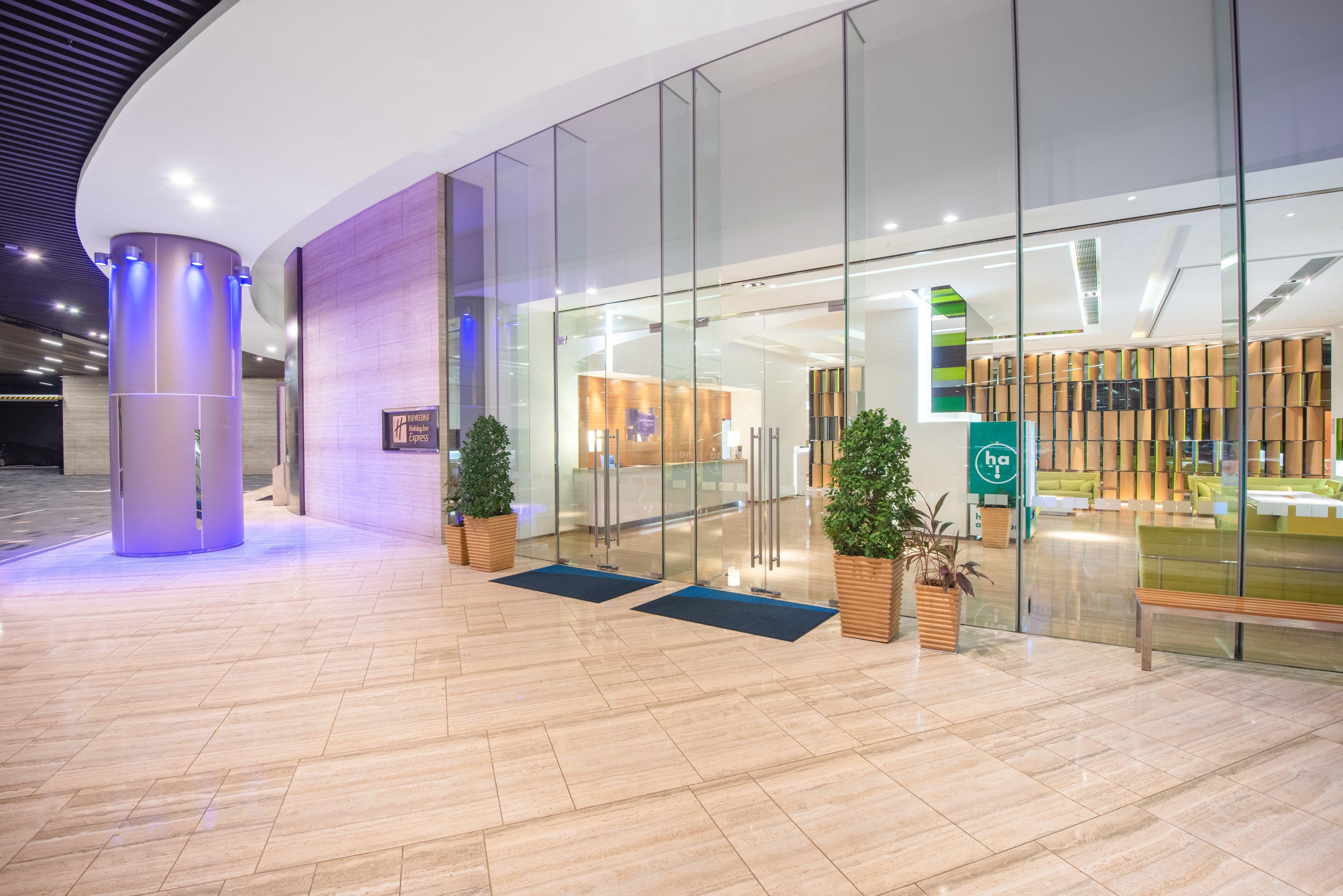 Holiday Inn Express Hong Kong Kowloon East, An Ihg Hotel Экстерьер фото